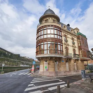 apartamento-exclusivo-bilbao-con-parking.basquecountryhotels.org/