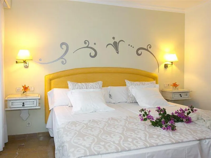 Apartments Galeon Suites Port de Pollenca